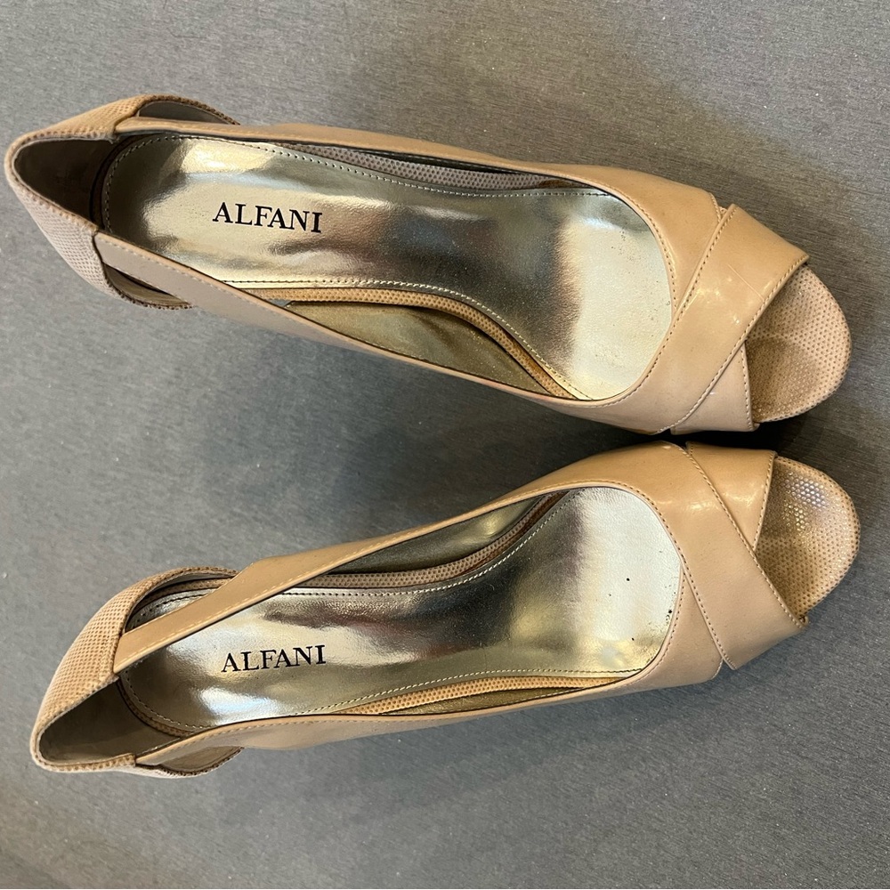 Alfani tan high heels
